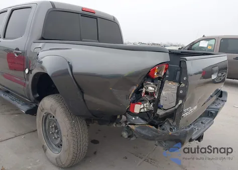 2014 Toyota Tacoma Prerunner z USA, uszkodzony, nr VIN 5TFJX4GN8EX031469